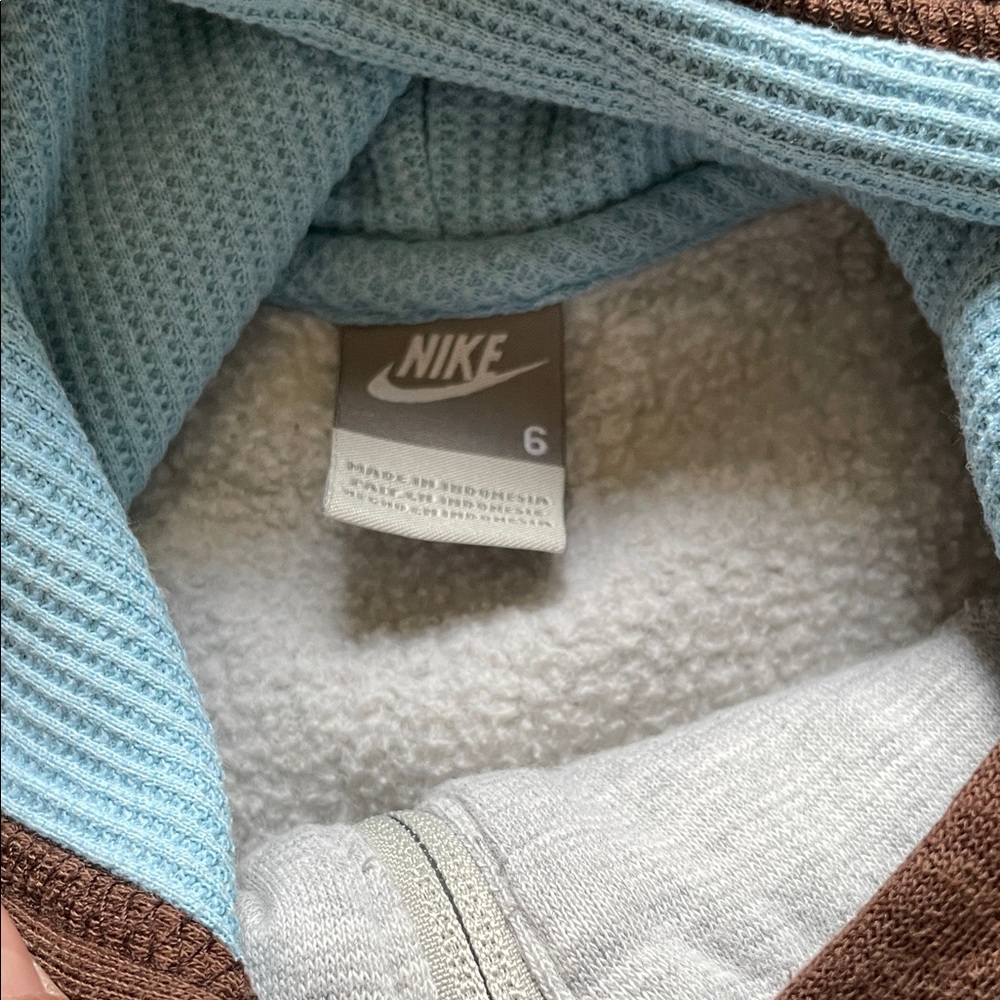 Nike Kids Brown and Gray Jogger Set with Blue Accents - Picture 2 of 8